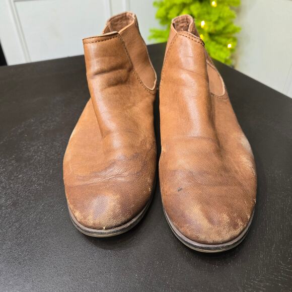 Frye Mallory Distressed Ankle Boots Women's 8.5 - Picture 4 of 8